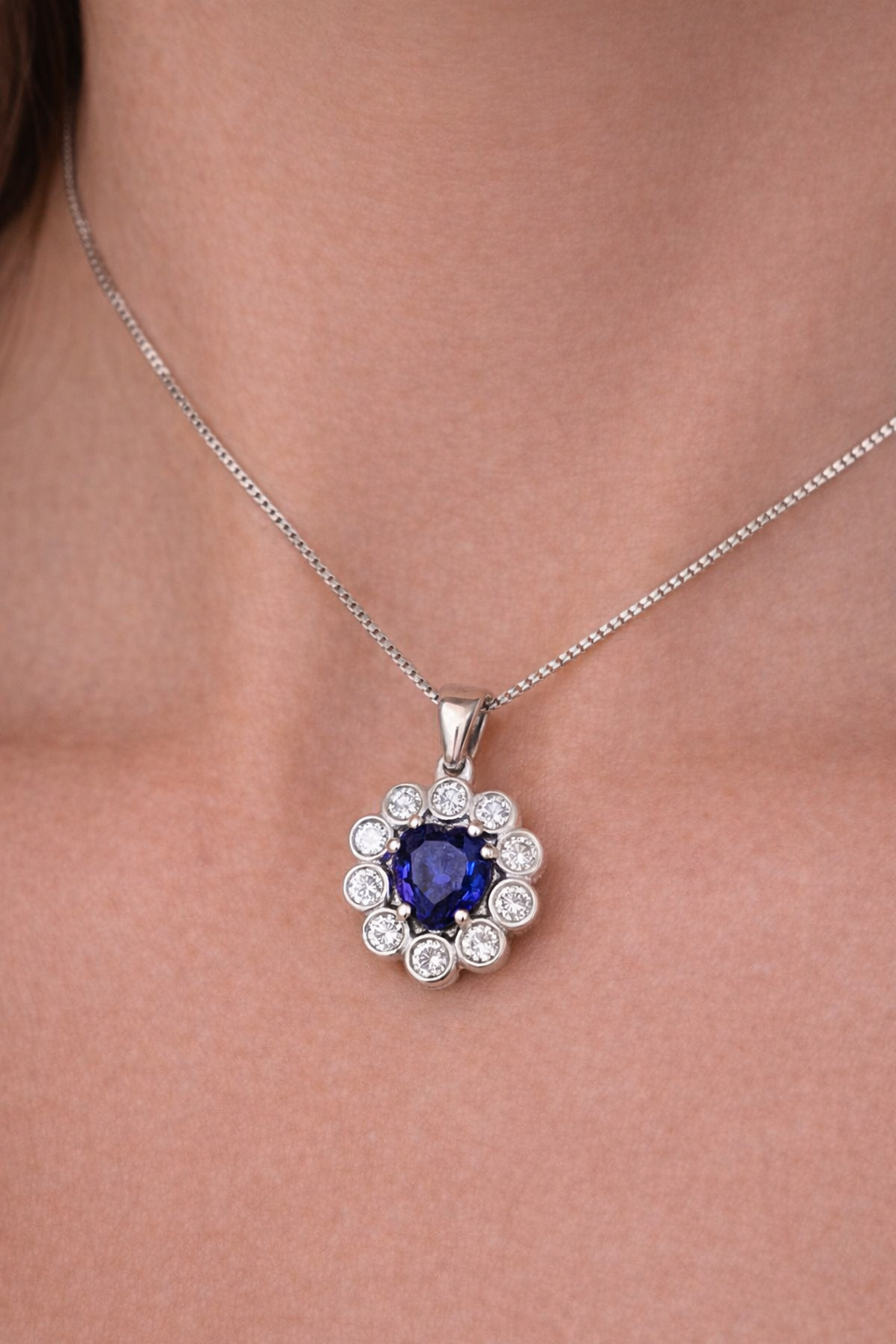 Collana con ciondolo - 18 carati Oro bianco - 1.06ct. tw. Zaffiro - Diamante