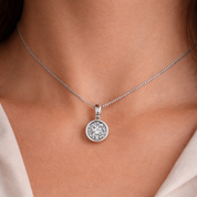 Collana con ciondolo - 18 carati Oro bianco - 0.1ct. tw. Diamante (Naturale)