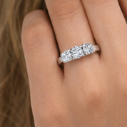 Anello - 18 carati Oro bianco - 0.75ct. tw. Diamante (Naturale)