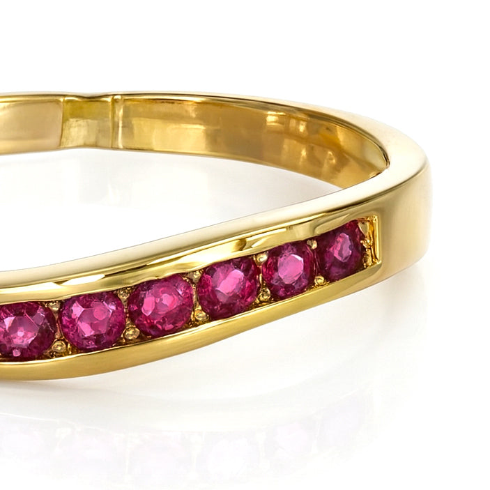 Anello - 18 carati Oro giallo - 0.04ct. tw. Rubino