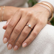 Anello - 18 carati Oro bianco - 0.05ct. tw. Diamante (Naturale)