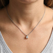 Collana con Ciondolo in oro bianco 18 carati - Diamante 0.05