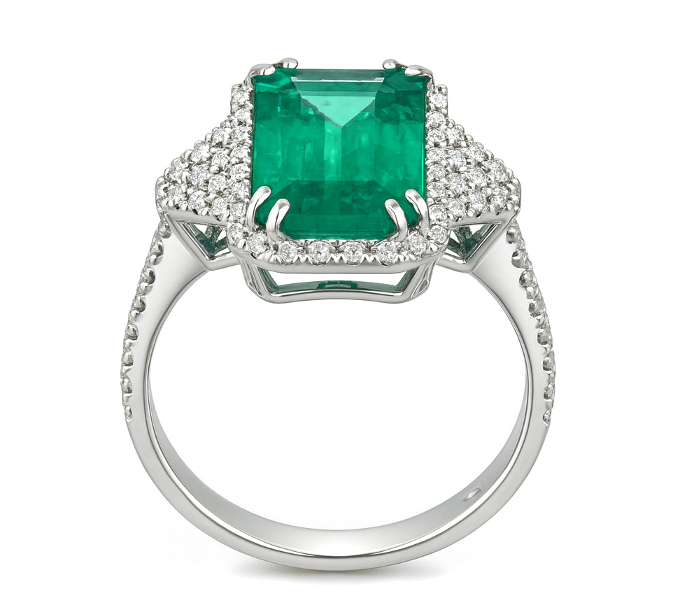 Anellodismeraldoediamanti.jpg