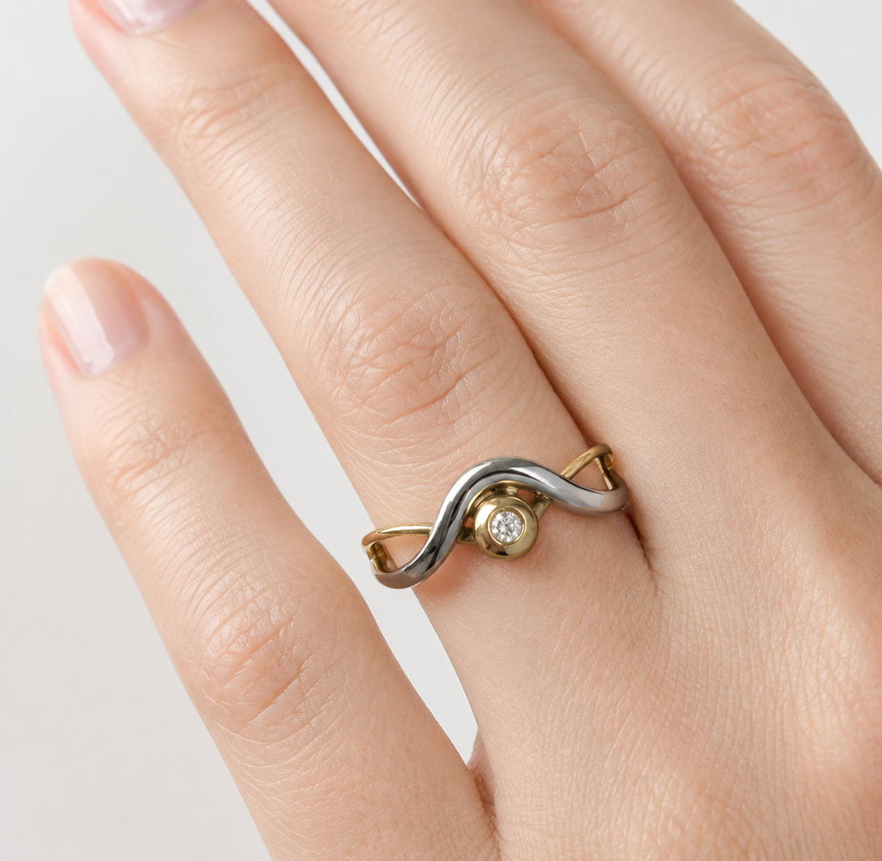Anello - 18 carati Oro bianco, Oro giallo - 0.08ct. tw. Diamante (Naturale) - Made in Italy - Handmade