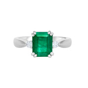 Anello - 18 carati Oro bianco - 2.30ct. tw. Smeraldo - Diamante