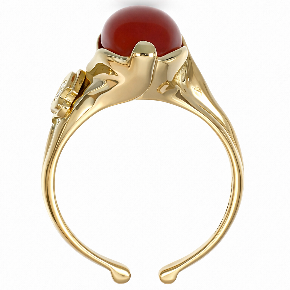 Anello da donna in oro giallo 18 carati con corallo rosso