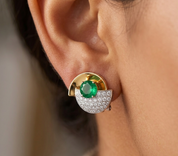 Orecchini - 18 carati Oro bianco, Oro giallo - 6.85ct. tw. Smeraldo - Diamante