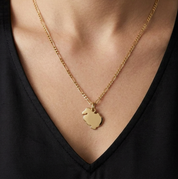 Collana unisex in oro giallo 18 carati con maglia alternata dal disegno classico e ciondolo