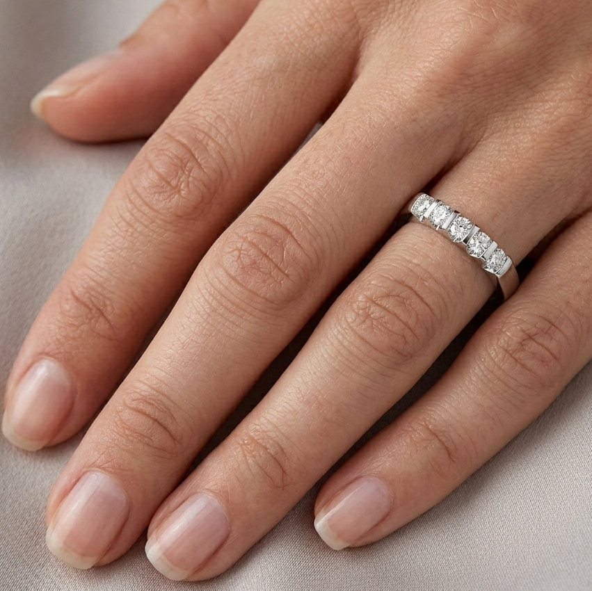 Anello - 18 carati Oro bianco - 0.25ct. tw. Diamante (Naturale)