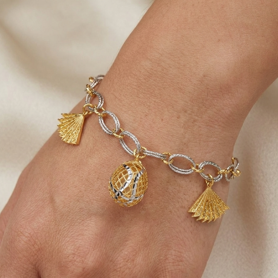 Bracciale con Ciondoli in Oro bianco, Oro giallo 18 carati