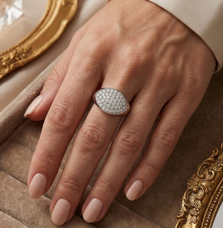 Anello - 18 carati Oro bianco - 0.74ct. tw. Diamante (Naturale)