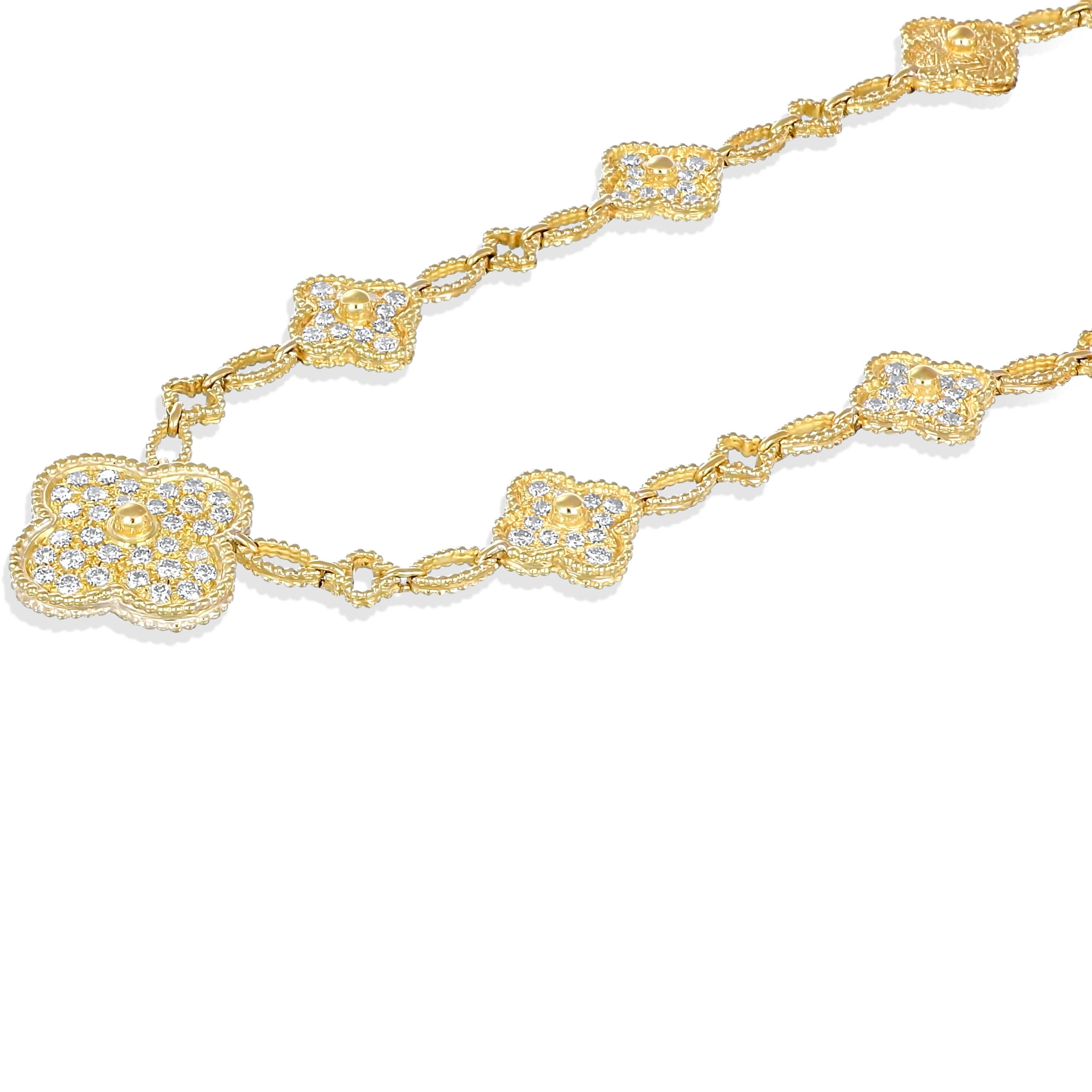 Collana con Ciondolo in Oro giallo 18 carati con n 80 Diamanti da 3.50 Ct