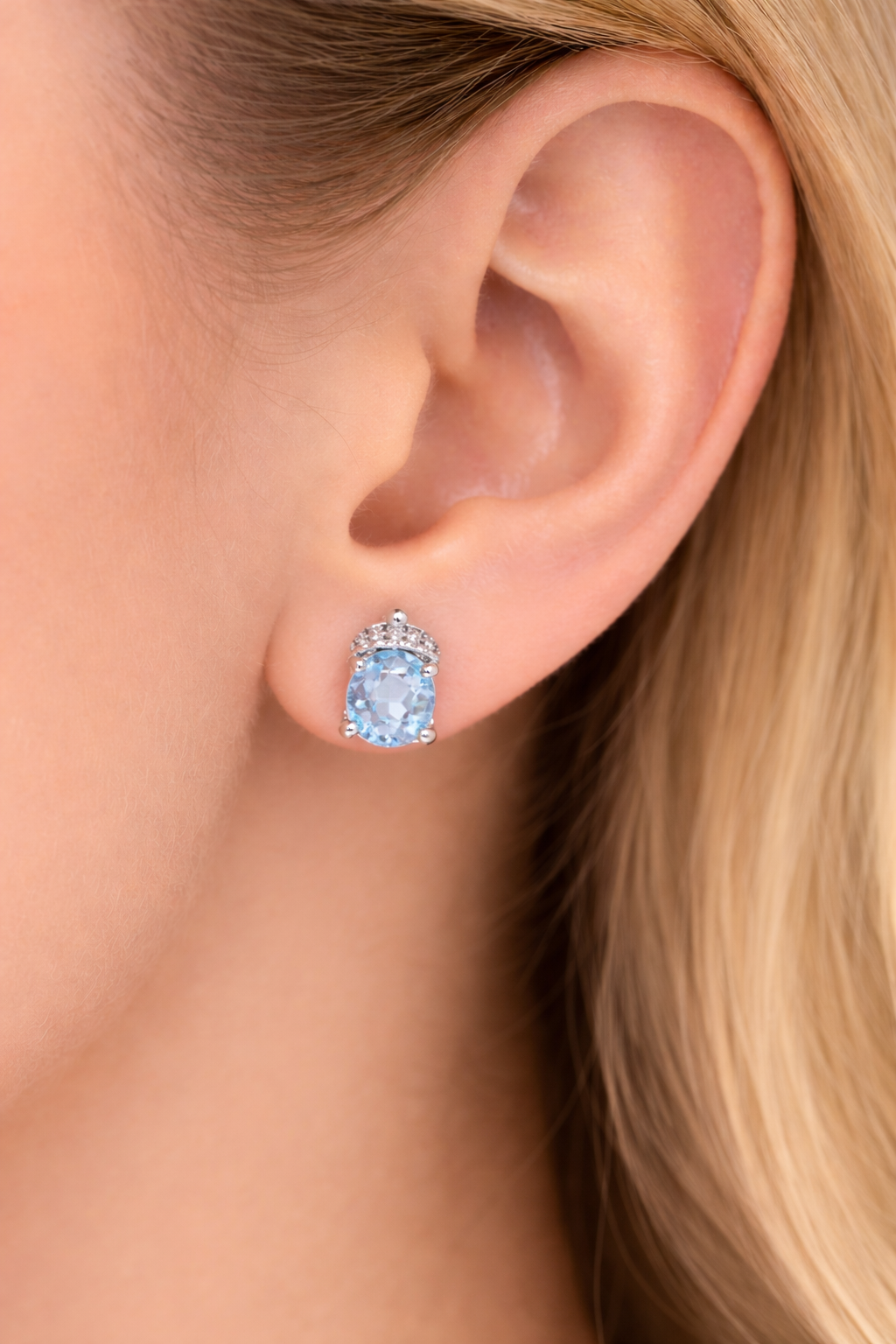 Orecchini - 18 carati Oro bianco - 0.64ct. tw. Diamante