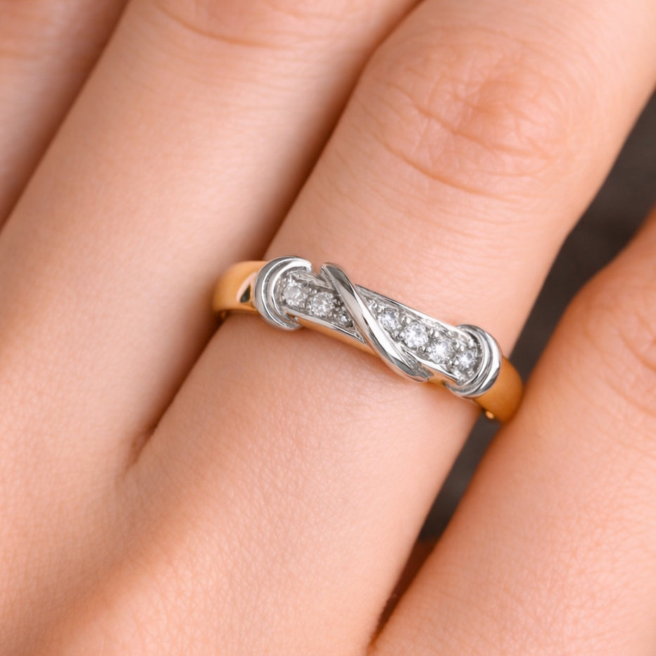 Anello - 18 carati Oro giallo, Oro bianco - 0.05ct. tw. Diamante (Naturale)