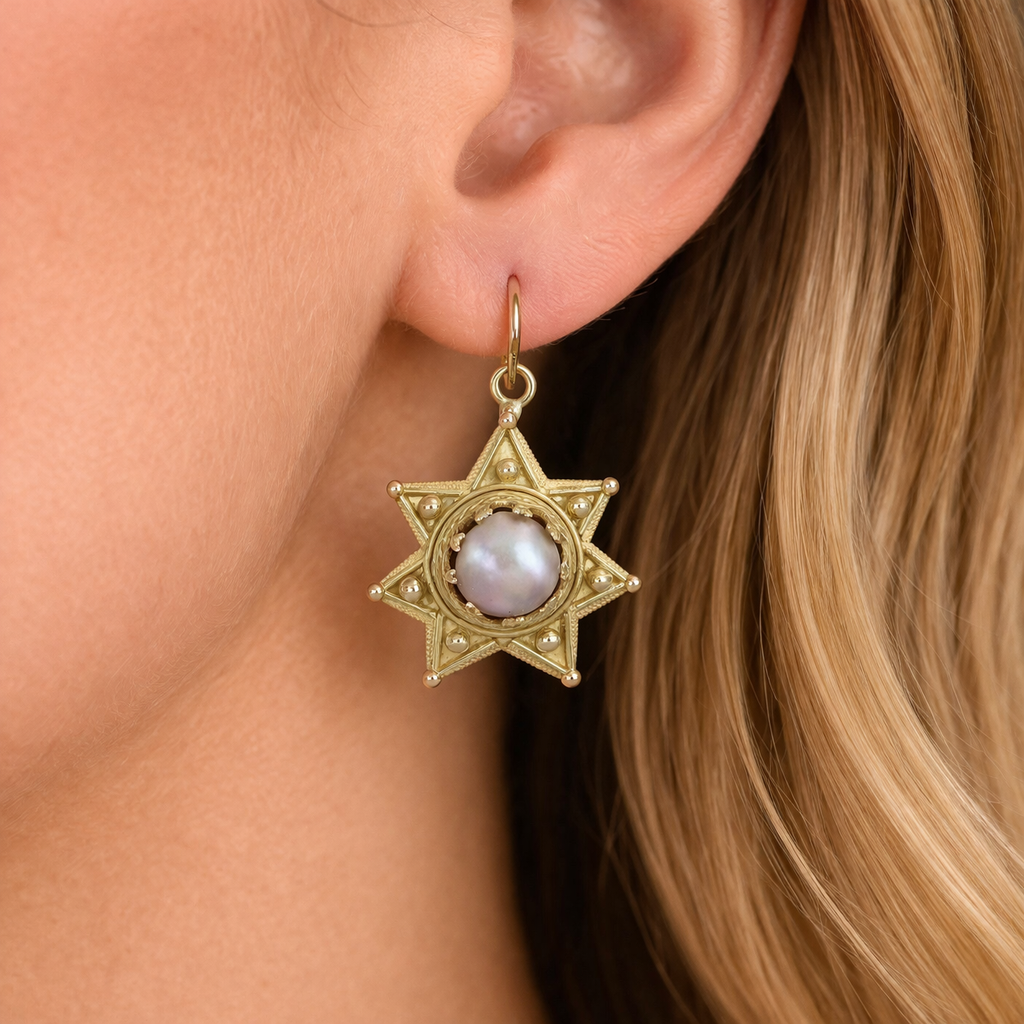 Orecchini - 18 carati Oro  Giallo - 0.04ct. tw. - Perla