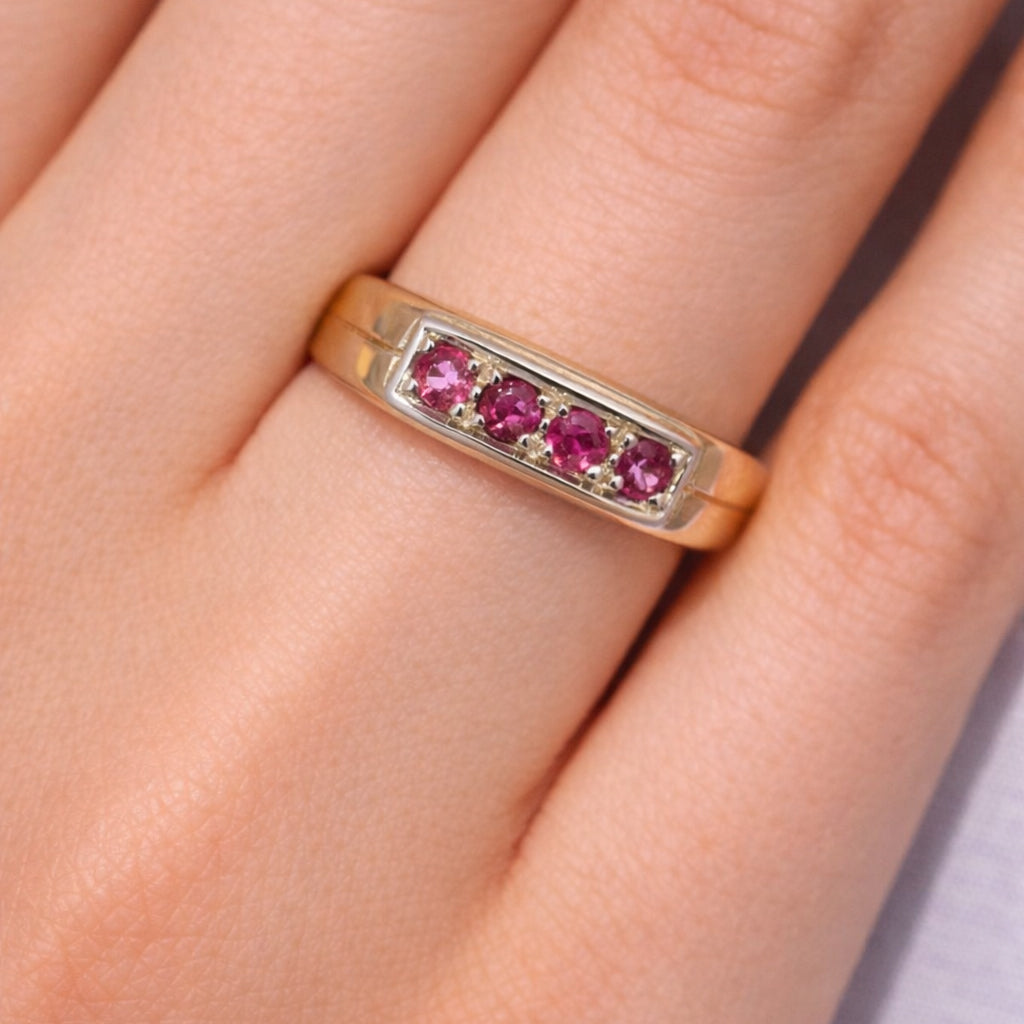 Anello - 18 carati Oro giallo, Oro bianco - 0.16ct. tw. Rubino