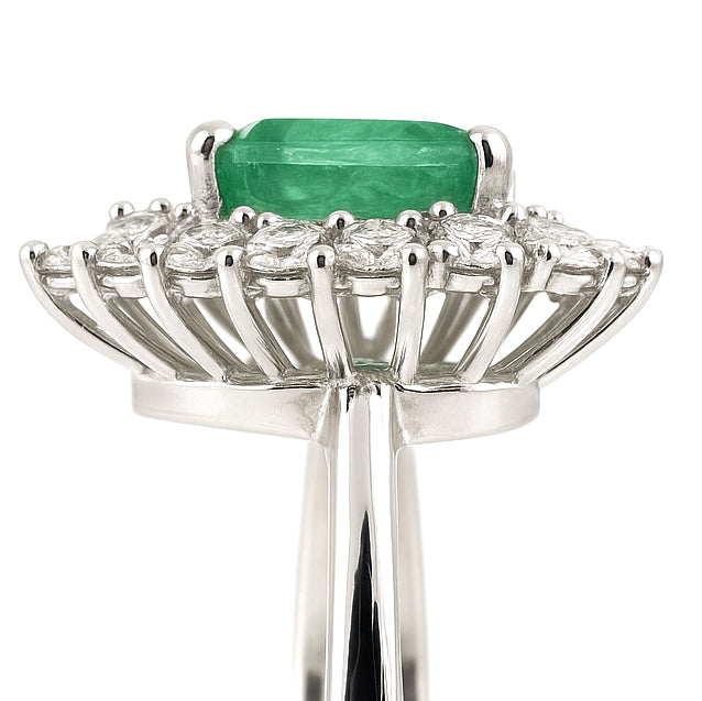 Anello - 18 carati Oro bianco - 3.70ct. tw. Smeraldo - Diamante