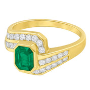 Anello - 18 carati Oro giallo - 0.64ct. tw. Smeraldo - Diamante