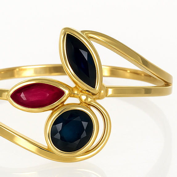 Anello in Oro giallo 18 carati - Zaffiri  e Rubino