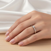 Anello - 18 carati Oro bianco Diamante (Naturale)