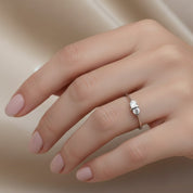 Anello - 18 carati Oro bianco Diamante (Naturale)